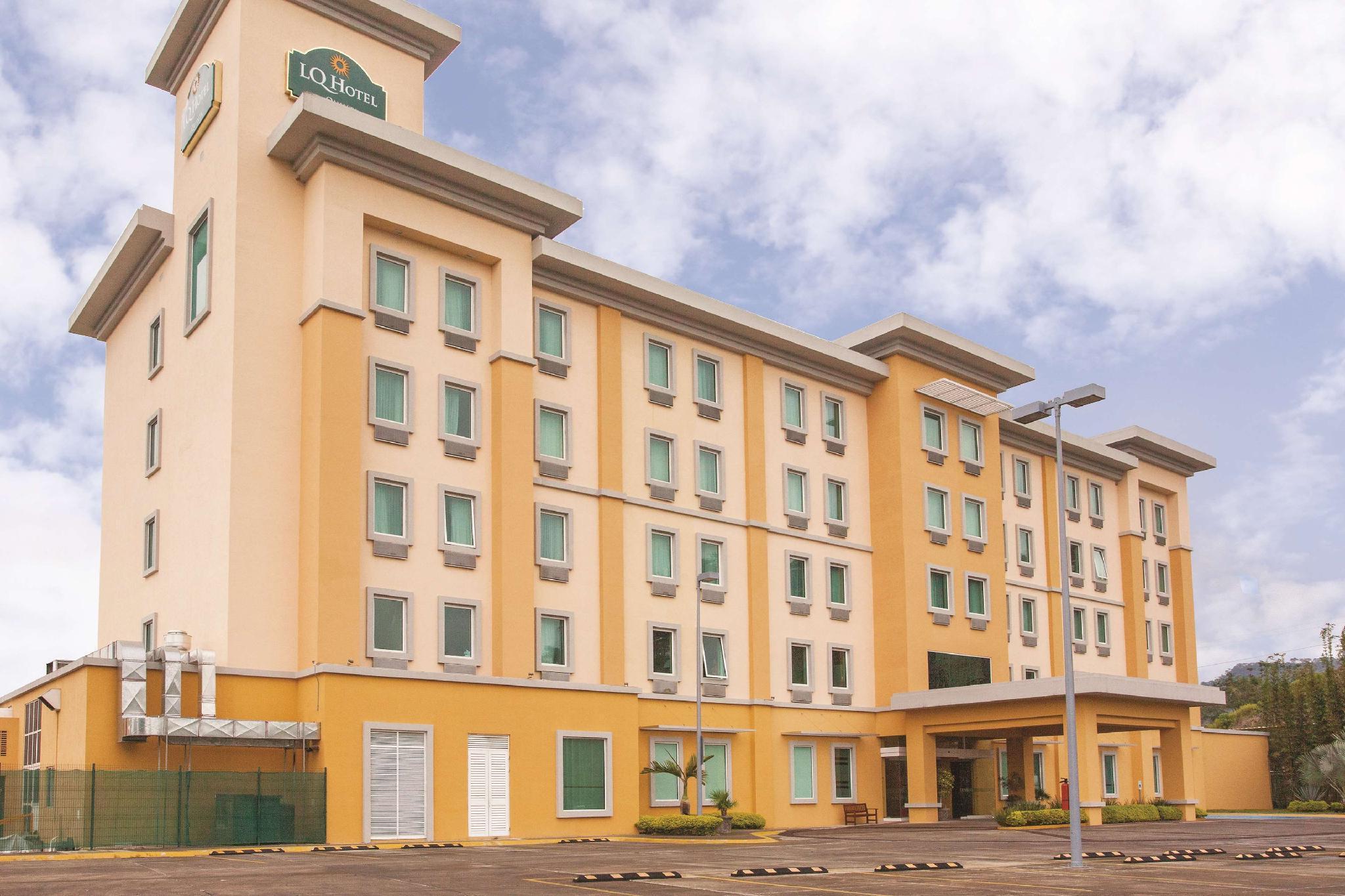 La Quinta By Wyndham Poza Rica Hotel Exterior foto